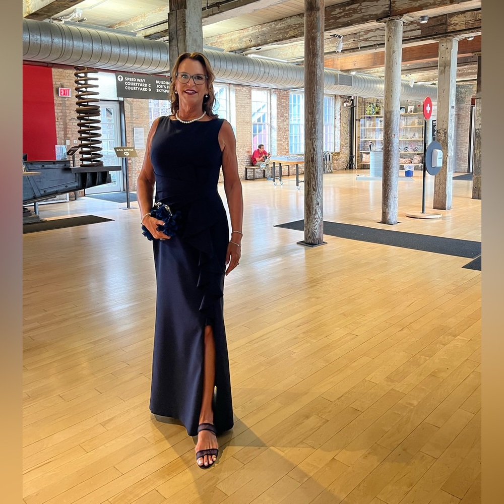 Gorgeous Eliza J gown